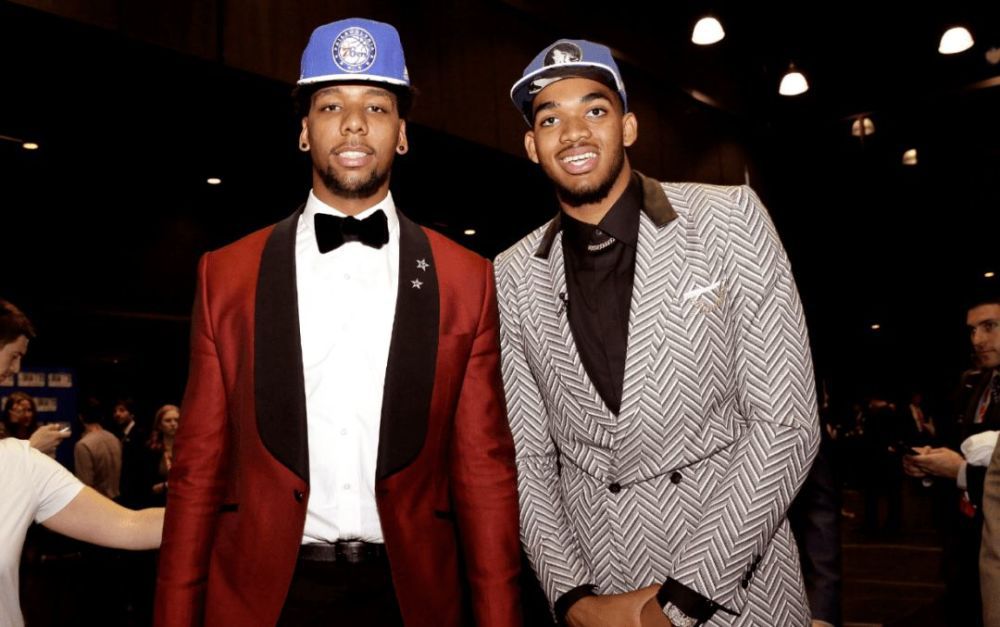 值得一提的是，NBA历史单赛季最长连败纪录是26连败，跨赛季则是28连败。